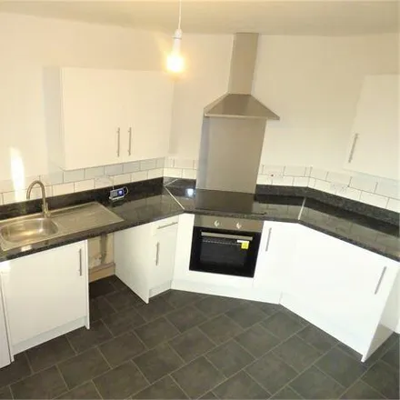 Image 2 - Saint Peter's Road, Warley, CM14 5JF, United Kingdom - Townhouse for rent