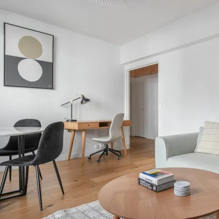 Image 5 - Le Square, 3 Passage Saint-Pierre Amelot, 75011 Paris, France - Apartment for rent