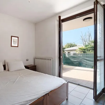 Rent this 2 bed apartment on Monvalle in Varese, Italy