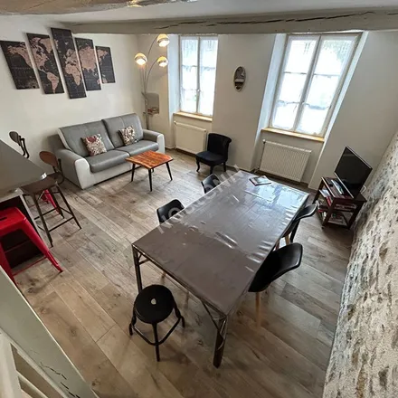 Rent this 4 bed apartment on 27 Rue Littré in 11000 Carcassonne, France