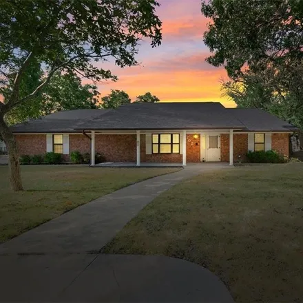 Buy this 4 bed house on 202 Red Oak Drive in Harker Heights, TX 76548