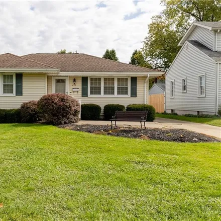Buy this 3 bed house on 245 Caroline Avenue in Hubbard, Trumbull County