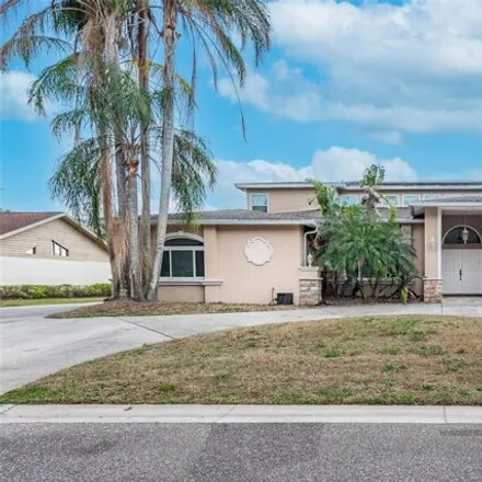 Buy this 6 bed house on 2875 Hammock Drive in Plant City, FL 33566
