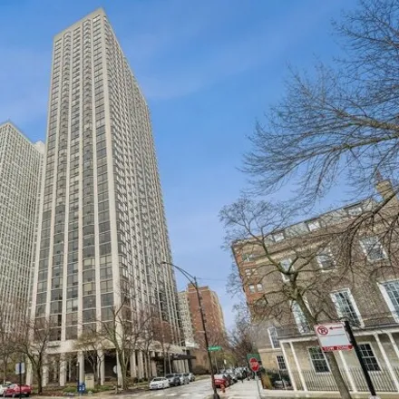 Buy this 1 bed condo on 2650 North Lakeview in 2650 North Lakeview Avenue, Chicago