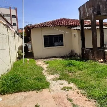 Buy this 3 bed house on Drogaria Rosário in Avenida Jornalista Arquimedes Pereira Lima, Boa Esperança