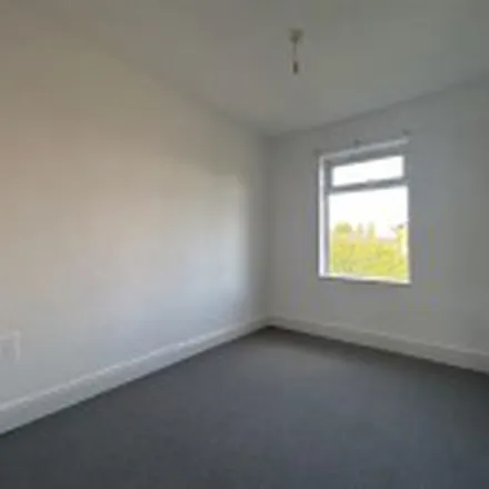 Image 6 - Cheadle Heath, Stockport Road / near Swythamley Road, Stockport Road, Cheadle, SK3 0LX, United Kingdom - Apartment for rent