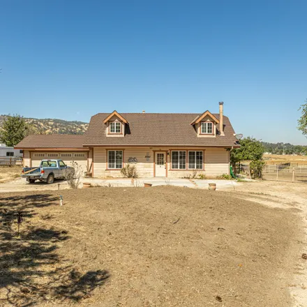 Buy this 3 bed house on 22995 Homestead Way in Kern County, CA 93561