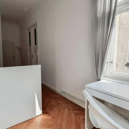 Rent this 5 bed apartment on Bornholmer Straße 79A in 10439 Berlin, Germany