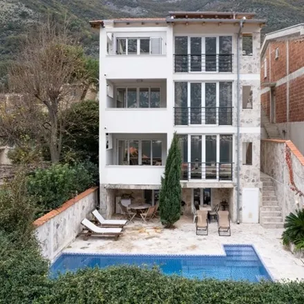 Buy this 9 bed house on Prva jošička in 85343 Jošice, Montenegro