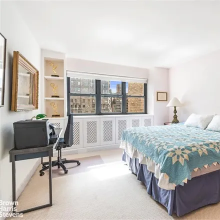 Image 8 - 120 EAST 81ST STREET 16C in New York - Townhouse for sale