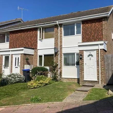 Image 2 - Edmonton Road, Worthing, BN13 2TB, United Kingdom - House for rent