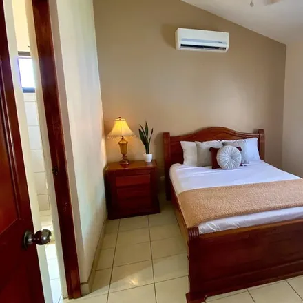 Rent this 2 bed condo on Coco in Sardinal, Cantón de Carrillo