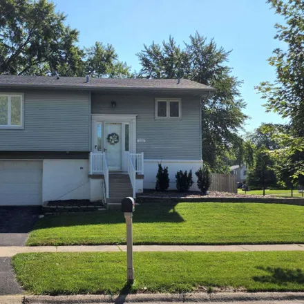 Buy this 3 bed house on 166 Thackeray Drive in Bolingbrook, IL 60440