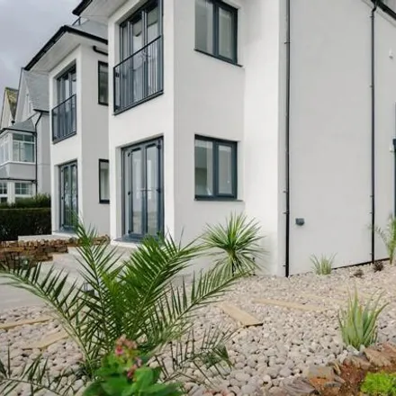 Rent this 2 bed apartment on Camelot Hotel in Downs View, Flexbury