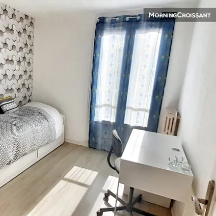 Rent this 1 bed room on Le Mans in Ronceray - Les Glonnières, FR
