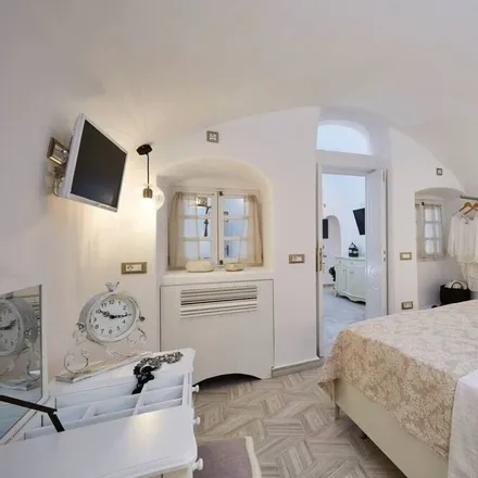 Rent this 2 bed house on Santorini in Thira Municipal Unit, Thira Regional Unit