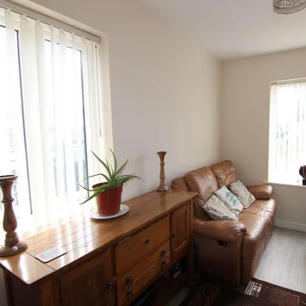 Image 4 - Rapide Way, Weston-super-Mare, BS24 8FW, United Kingdom - Townhouse for rent