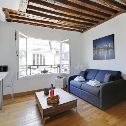 Rent this studio apartment on Paris 4e Arrondissement