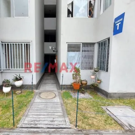 Buy this 3 bed apartment on Calle Palomares in Rímac, Lima Metropolitan Area 15025