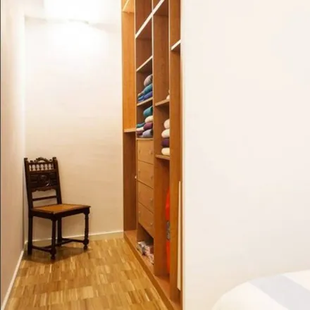 Image 4 - Carrer de Mallorca, 112, 08001 Barcelona, Spain - Apartment for rent