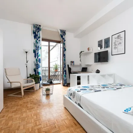 Rent this 3 bed room on Via Carlo Valvassori Peroni in 75, 20134 Milan MI