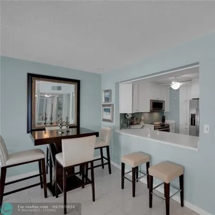 Image 4 - 111 North Pompano Beach Boulevard, Harbor Village, Pompano Beach, FL 33072, USA - Condo for sale