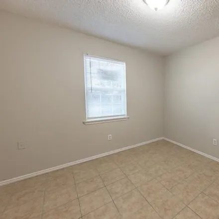 Image 9 - 4640 Grinnell St, Lubbock, Texas, 79416 - House for sale