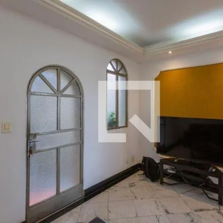 Buy this 3 bed apartment on Rua Célia de Sousa in Sagrada Família, Belo Horizonte - MG