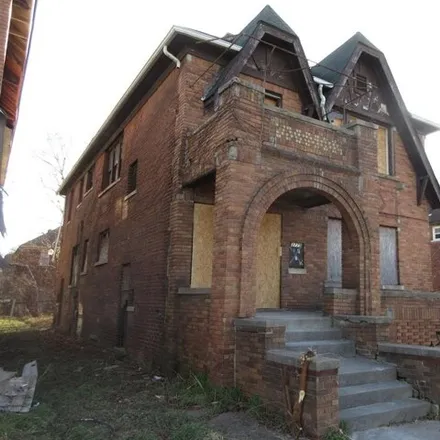Buy this 4 bed house on 3859 Waverly Avenue in Detroit, MI 48238
