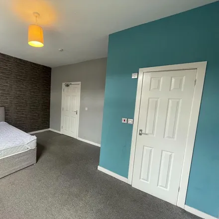 Rent this 1 bed room on Broxholme Lane in City Centre, Doncaster