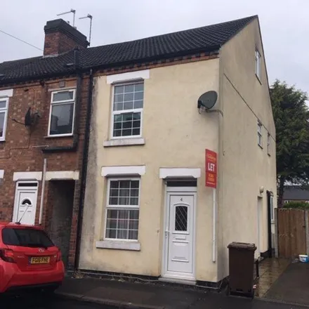 Rent this 3 bed house on King Street in Burton-on-Trent, DE14 3AF