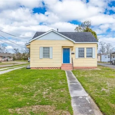 Buy this studio house on 1673 4th Street in Pine Acres Trailer Park, Lake Charles