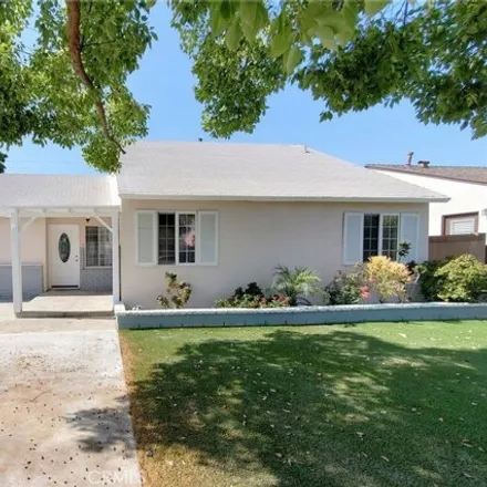 Buy this 6 bed house on 1225 East Chestnut Street in Anaheim, CA 92805