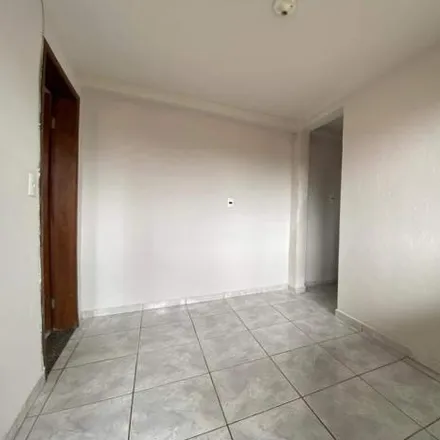 Rent this 2 bed apartment on Rua Lagoa da Prata in Divinópolis - MG, 35503-822