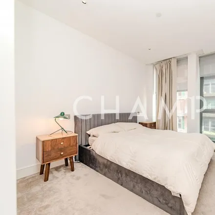 Image 4 - Chartwell House, 4 Prince of Wales Drive, Nine Elms, London, SW11 4FP, United Kingdom - Apartment for rent