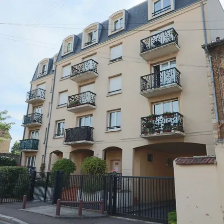 Rent this 1 bed apartment on 2 Rue Blaise Pascal in 78200 Mantes-la-Jolie, France