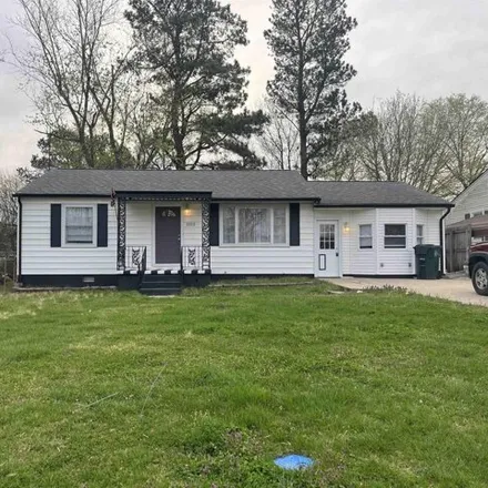 Buy this 3 bed house on 2230 Seneca Lane in Paducah, KY 42001