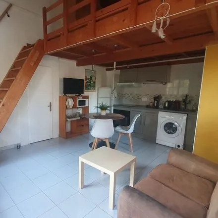 Image 2 - 84250 Le Thor, France - House for rent
