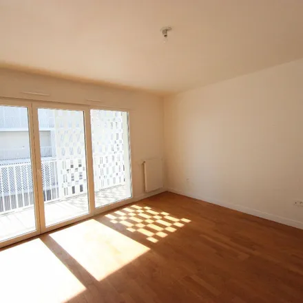 Rent this 1 bed apartment on 1 Rue Villeneuve in 92110 Clichy, France