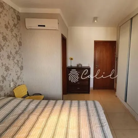 Buy this 3 bed apartment on Rua Triunfo 628 in Santa Cruz, Ribeirão Preto - SP