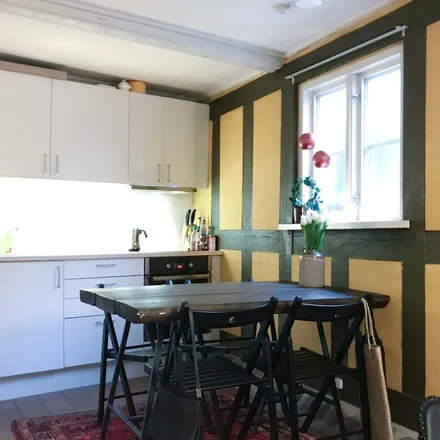 Rent this 2 bed apartment on Mejlgade 25B in 8000 Aarhus C, Denmark