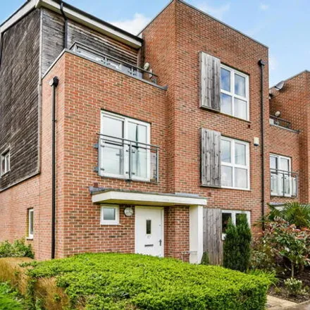 Buy this 4 bed townhouse on 37 Brunswick Place in Hounsdown, SO40 8AJ