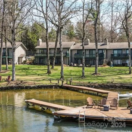 Buy this 2 bed condo on 56 Toxaway Point in Lake Toxaway, Transylvania County
