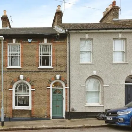 Buy this 2 bed townhouse on Christ Church Road in Gravesend, DA12 1JL