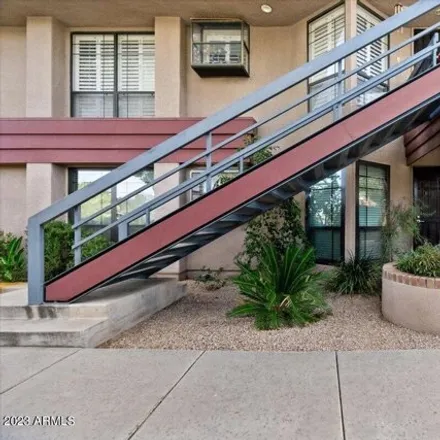 Image 1 - 2801 East Turney Avenue, Phoenix, AZ 85016, USA - Apartment for sale