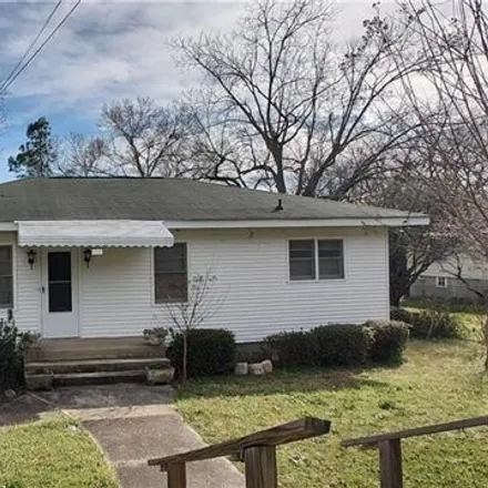 Buy this 3 bed house on 1069 21st Street in Phenix City, AL 36867