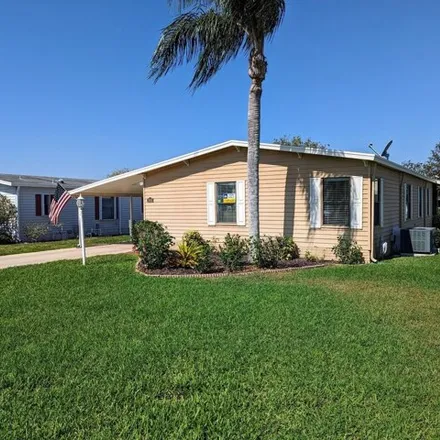Buy this studio apartment on 2123 East Lakeview Drive in Sebastian, FL 32958