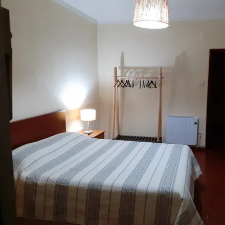 Rent this 1 bed room on Rua de Abril in 4715-586 Braga, Portugal