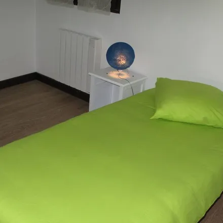 Rent this 3 bed house on 73140 Saint-Martin-de-la-Porte
