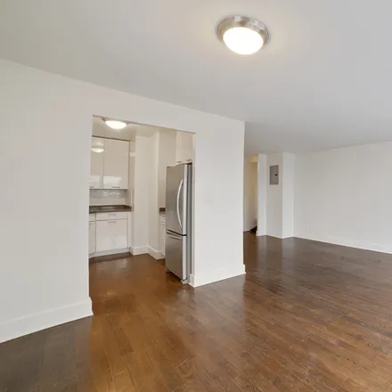 Image 4 - 520 W 43rd St, Unit 16E - Apartment for rent